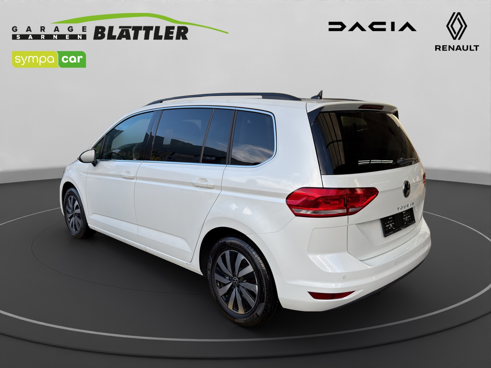 VW Touran 1.5 TSI Comfortline DSG-image-4