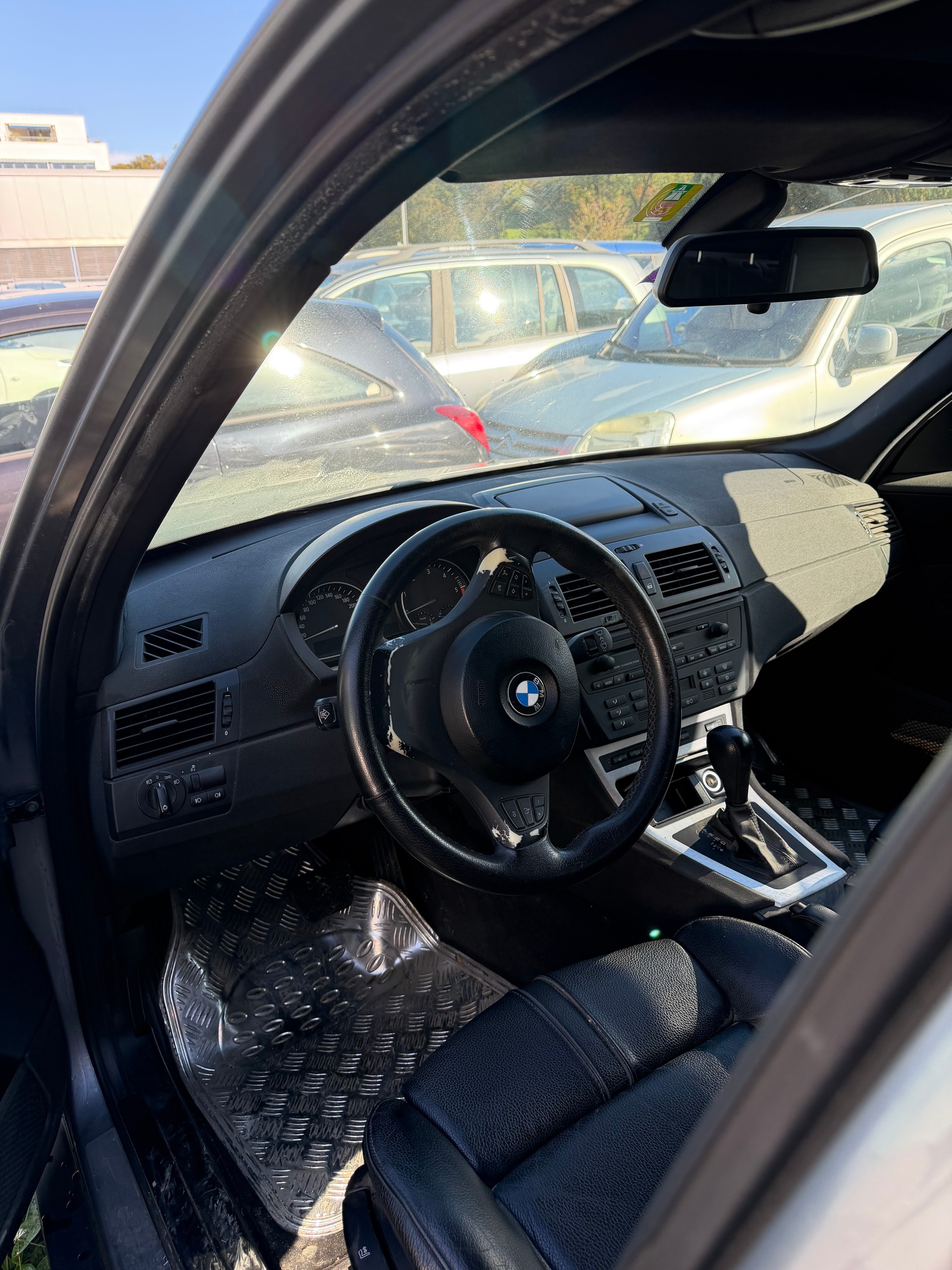 BMW X3 3.0d-image-1