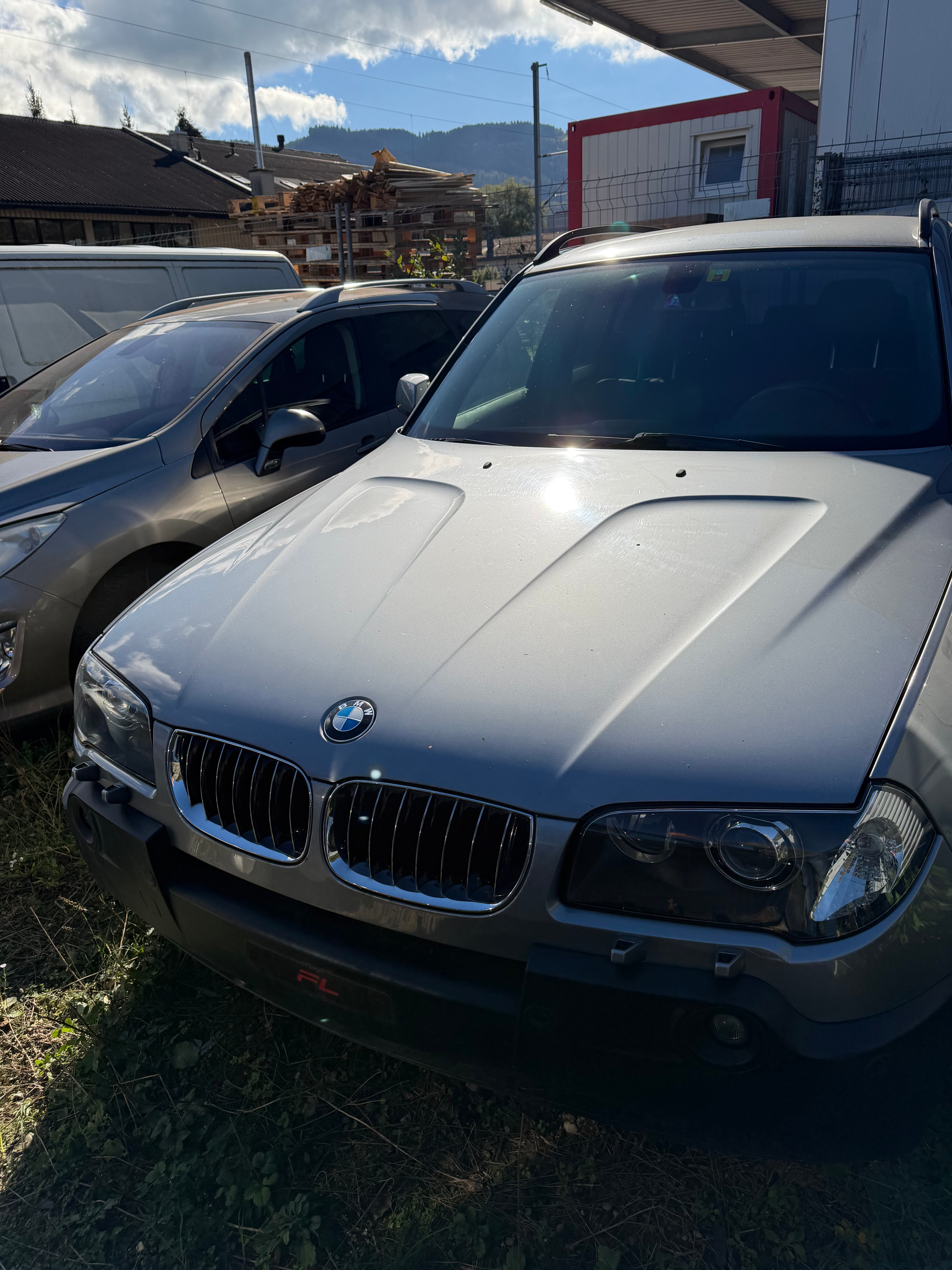 Car photo