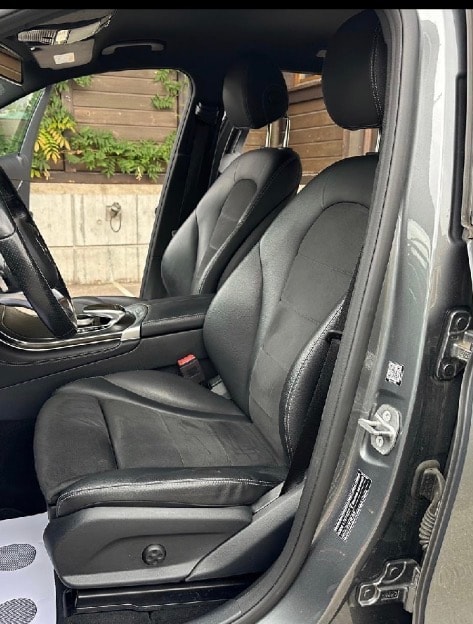 MERCEDES-BENZ GLC 250 AMG Line 4Matic 9G-Tronic-image-2