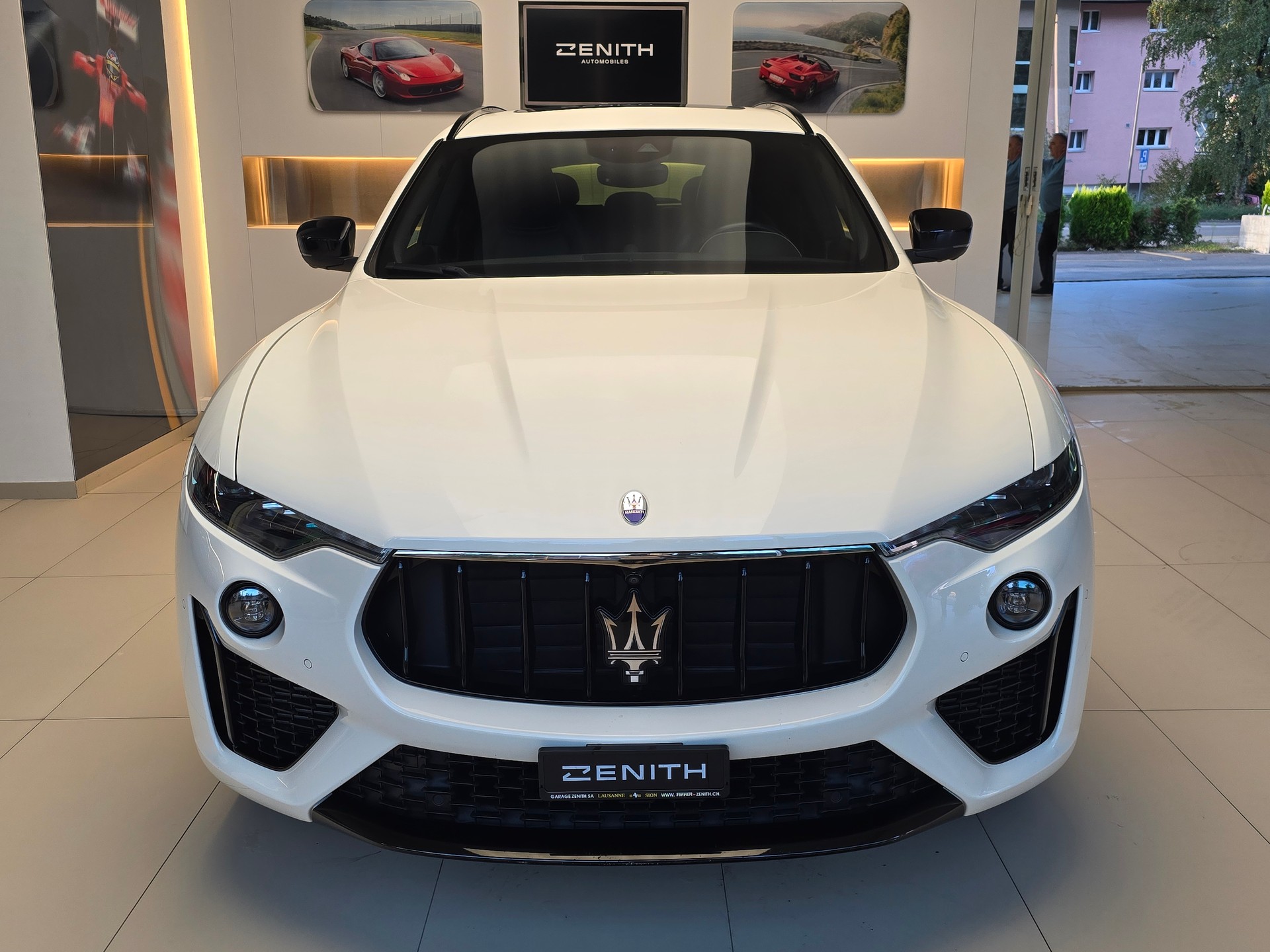 MASERATI Levante S 3.0 V6 GranSport Automatica-image-1