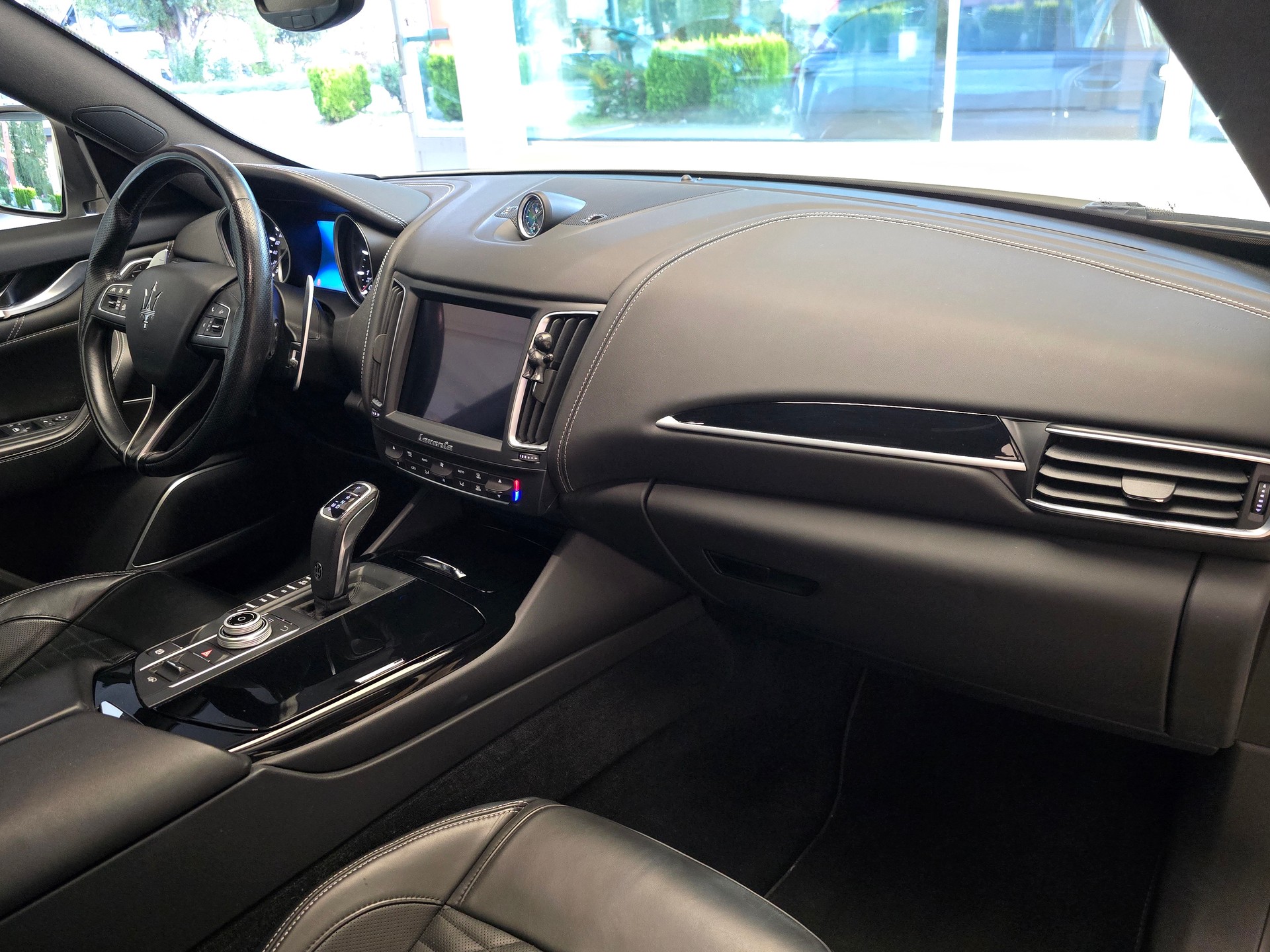 MASERATI Levante S 3.0 V6 GranSport Automatica-image-12