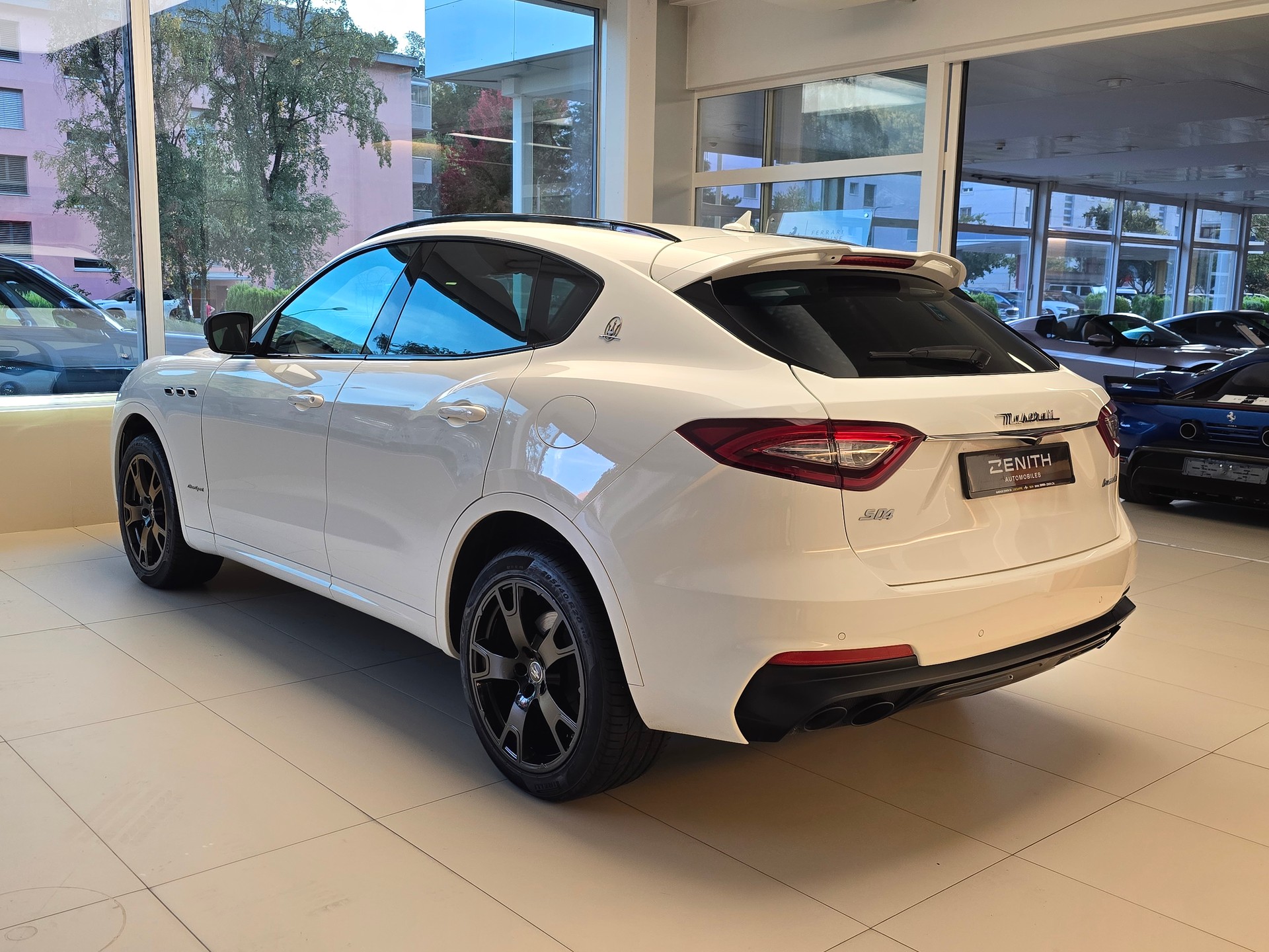 MASERATI Levante S 3.0 V6 GranSport Automatica-image-6