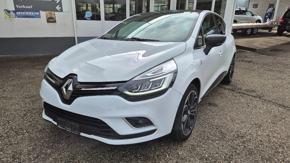 RENAULT Clio 1.2 16V T 90th Anniversary-image-1