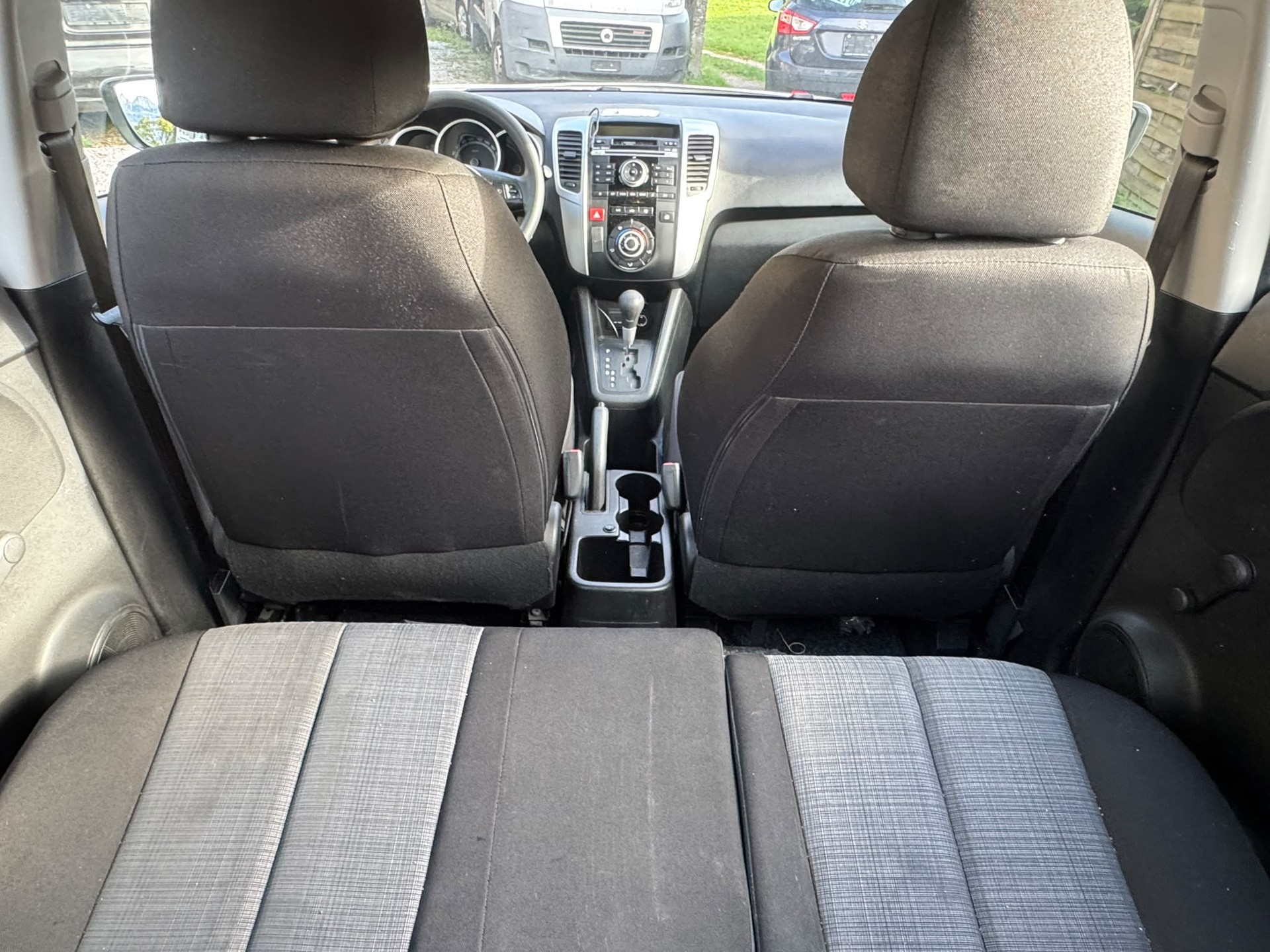 KIA Venga 1.6 CVVT Style Automatic-image-11