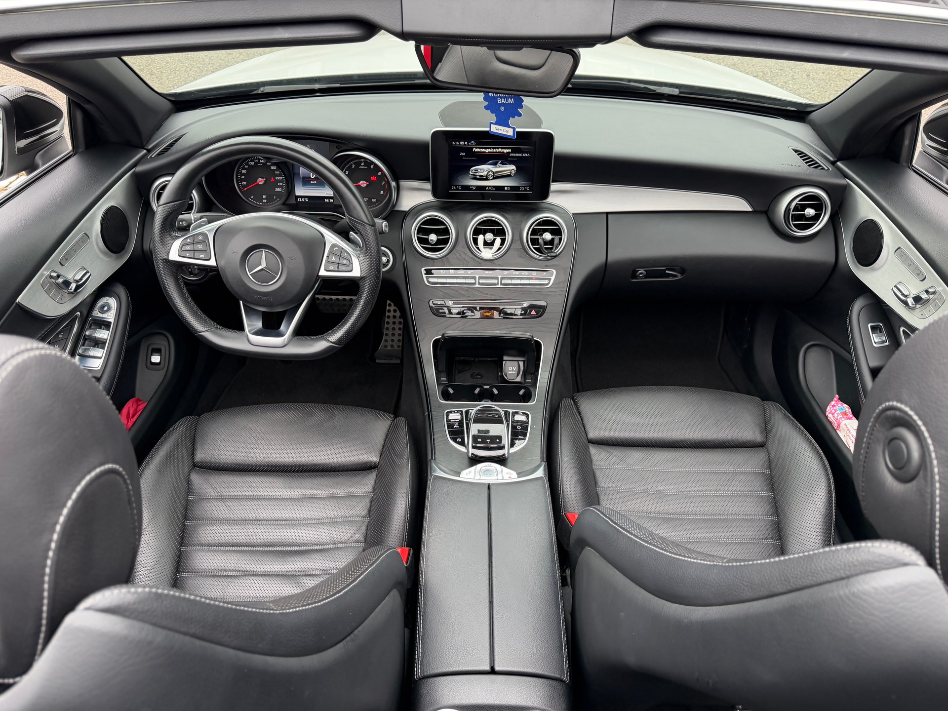 MERCEDES-BENZ C 250 AMG Line-image-4