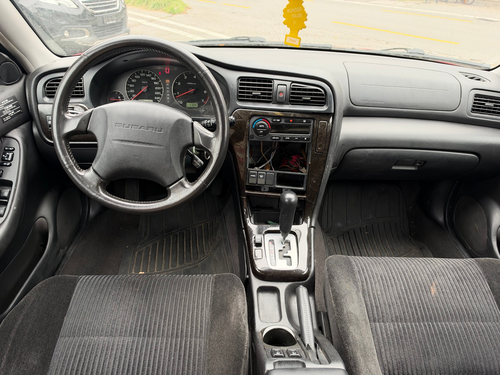 SUBARU Legacy 2.5 Limited-image-7