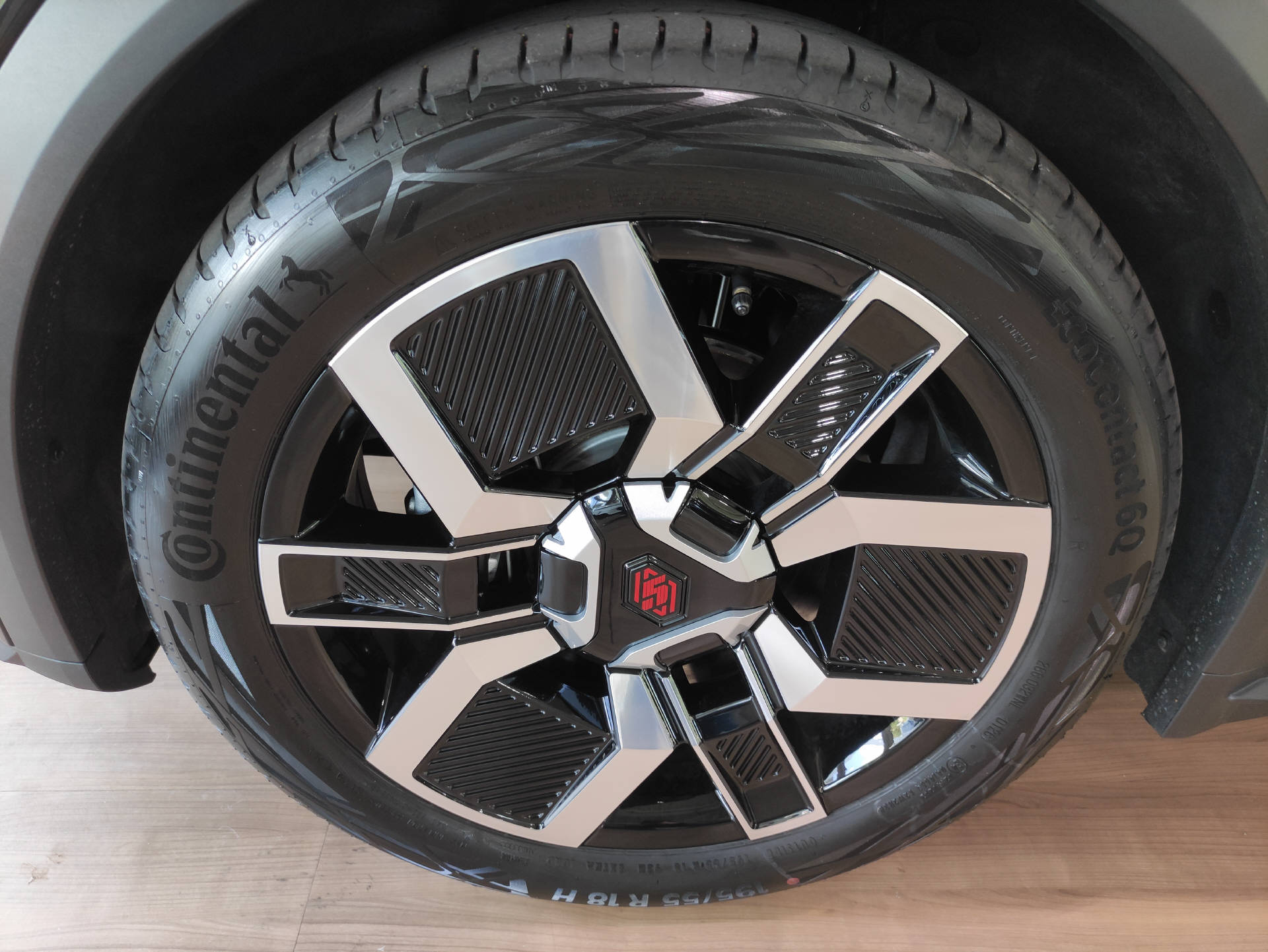 RENAULT R5 E-Tech Comfort Range techno-image-4