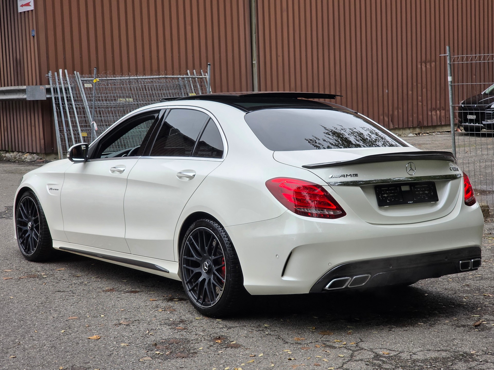 MERCEDES-BENZ C 63 S AMG Speedshift-image-4