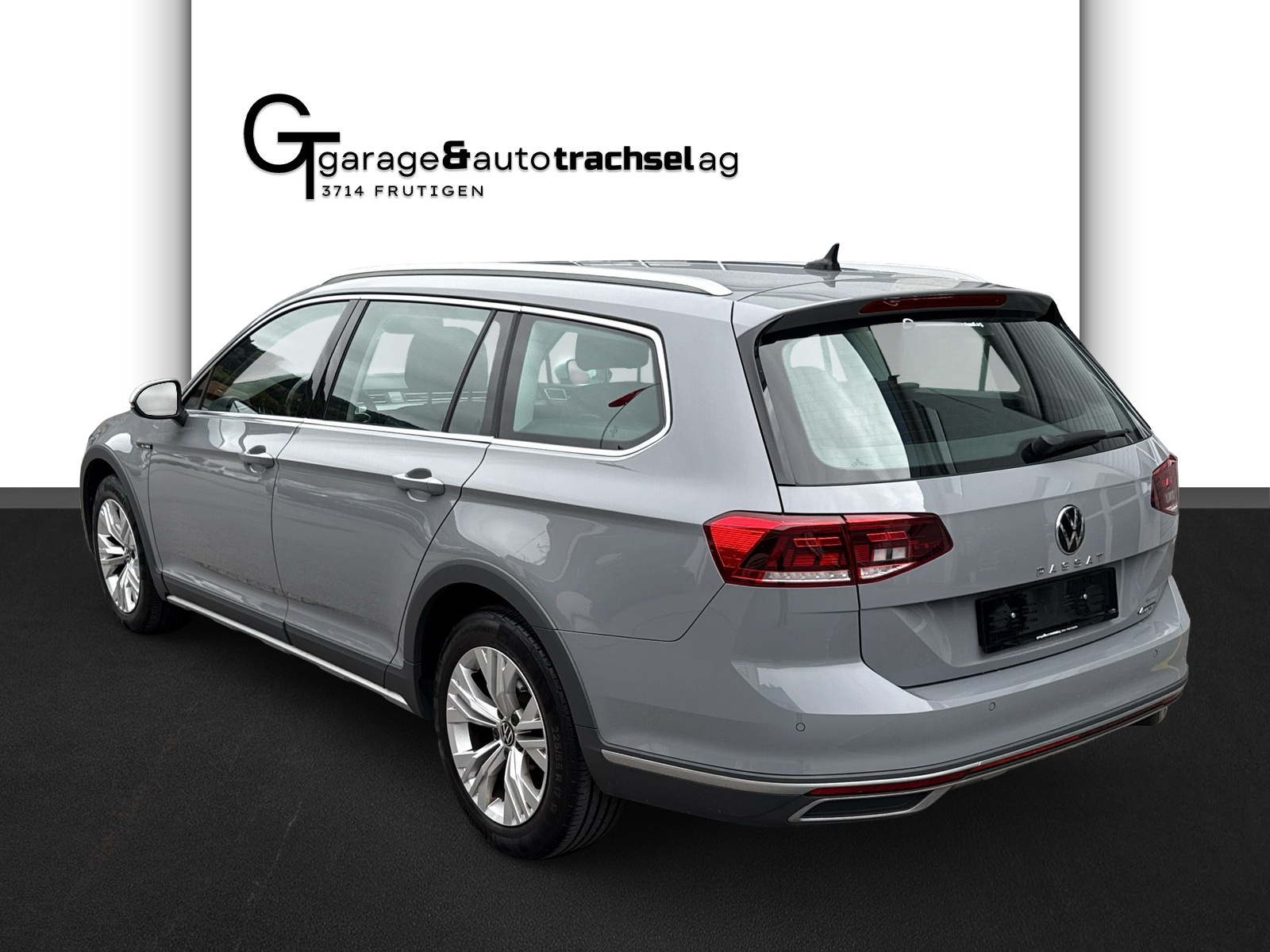 VW Passat Alltrack 2.0 TDI 4Motion DSG-image-2