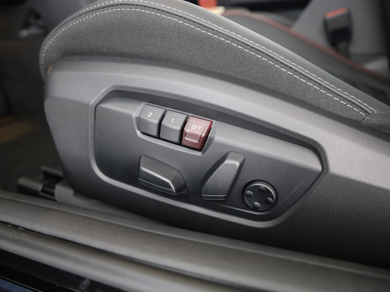 MINI Cooper S DKG-image-11