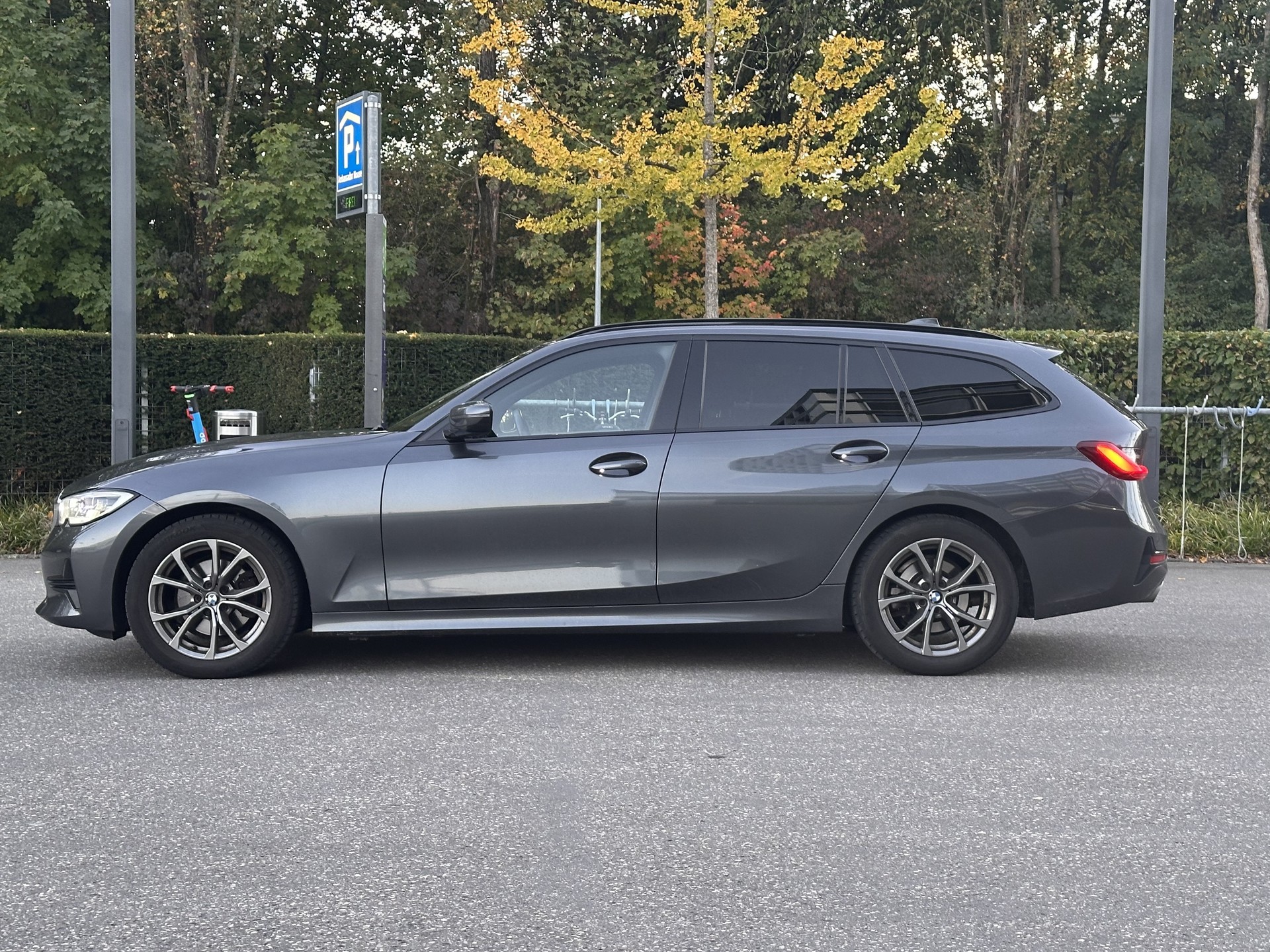 BMW 320d xDrive SAG-image-2