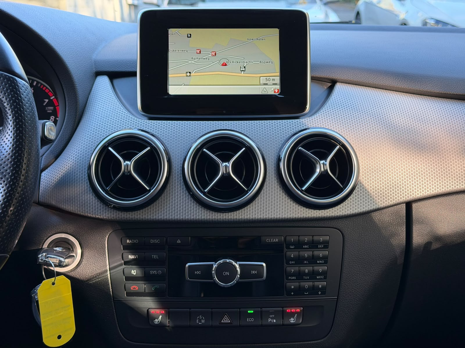 MERCEDES-BENZ B 220 4Matic 7G-DCT-image-21