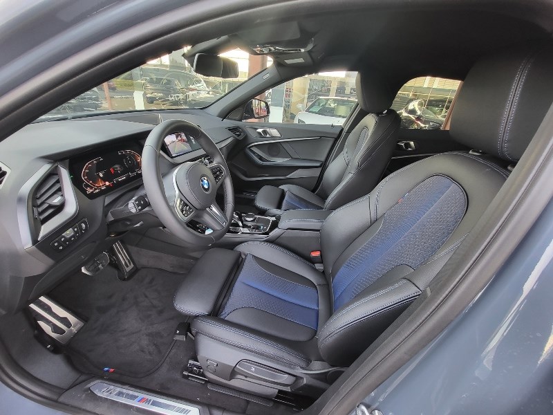 BMW 118d Steptronic M Sport-image-6