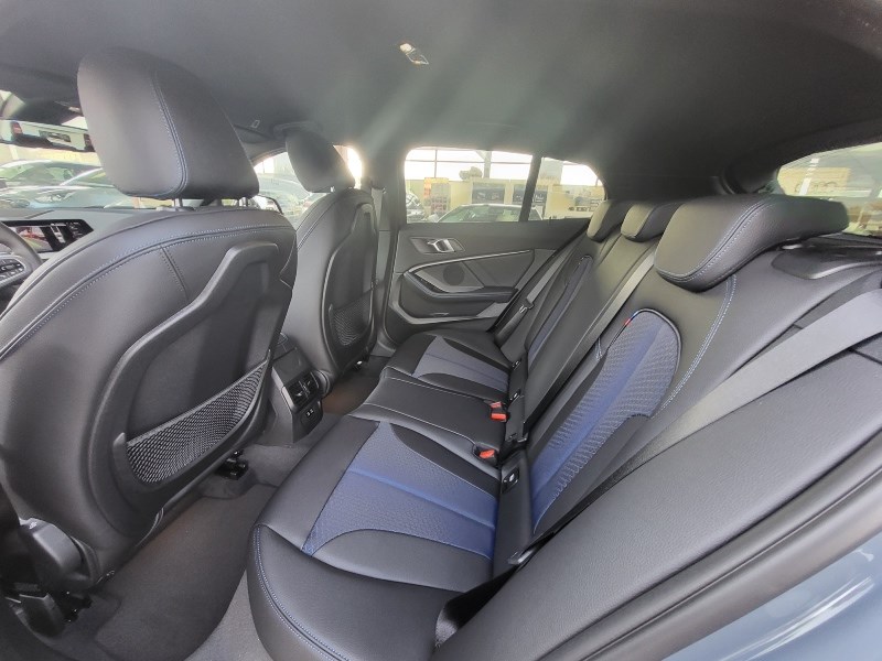 BMW 118d Steptronic M Sport-image-7