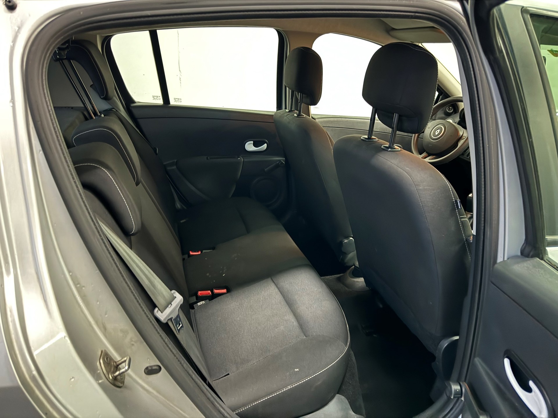 RENAULT Clio 1.2 16V Expression-image-16