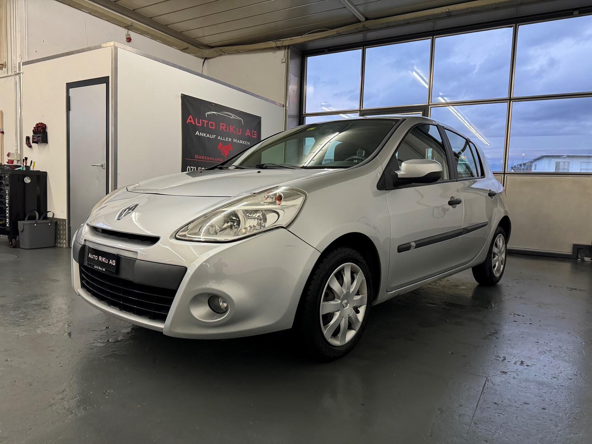RENAULT Clio 1.2 16V Expression-image-4