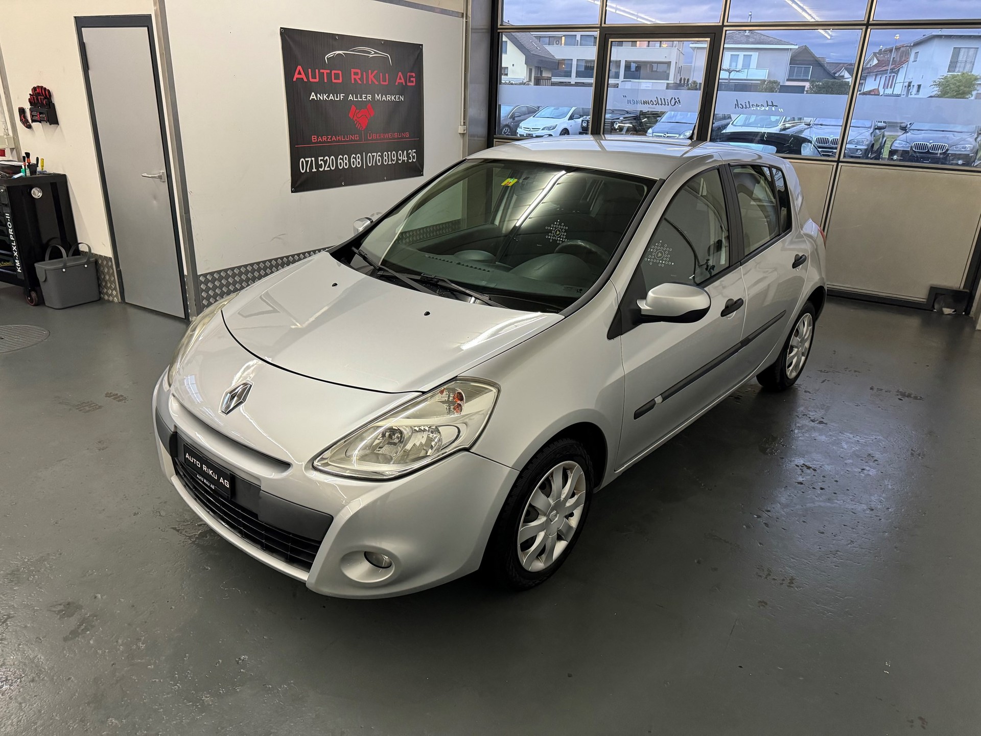 RENAULT Clio 1.2 16V Expression-image-3