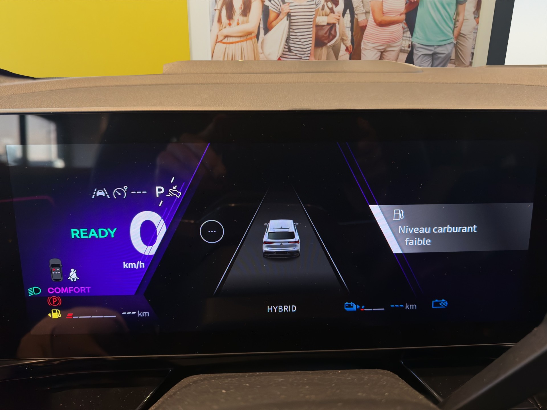 RENAULT Rafale 1.2 E-Tech Plug-in Hybrid 300 4x4 Atelier Alpine-image-14