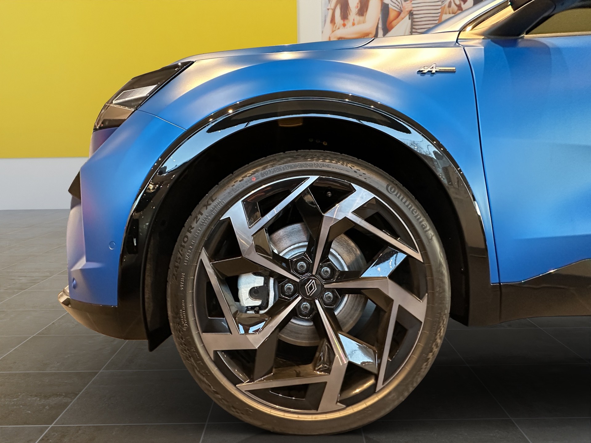 RENAULT Rafale 1.2 E-Tech Plug-in Hybrid 300 4x4 Atelier Alpine-image-19