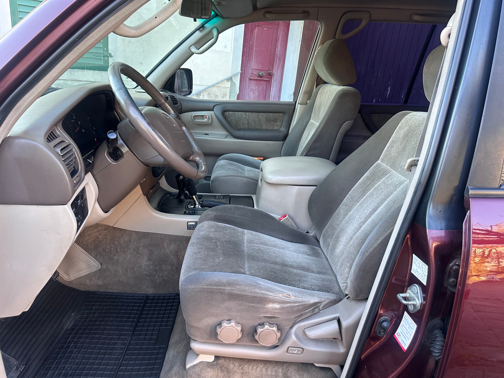 TOYOTA Land Cruiser 500 4.2 TD-image-5