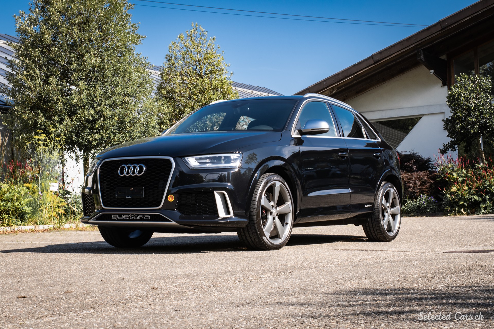 AUDI RS Q3 2.5 TFSI quattro S-tronic-image-0