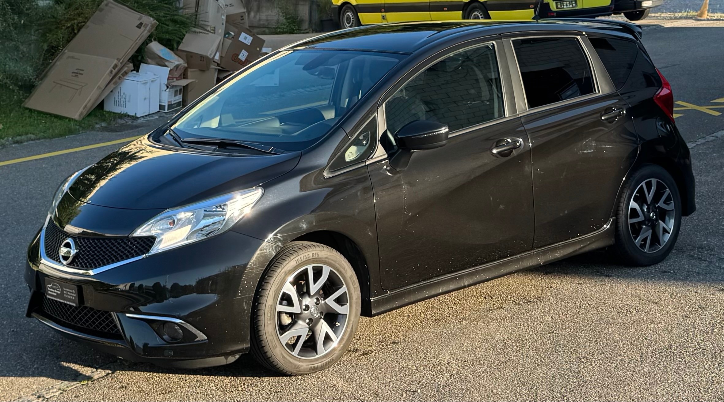 Car photo
