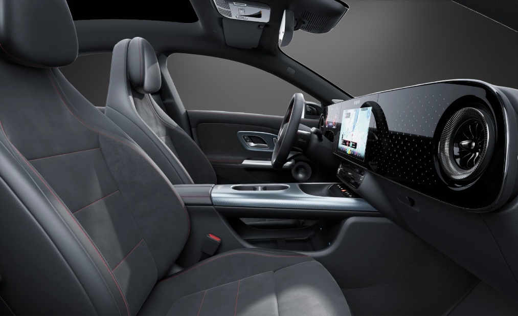 MERCEDES-BENZ CLA 350 4 Matic 85 kWh EQ-image-8