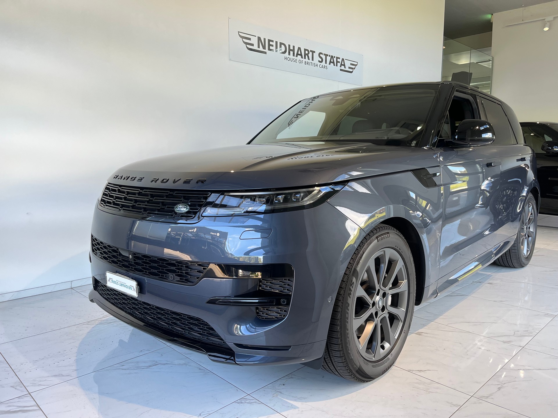 LAND ROVER Range Rover Sport D300 3.0 TD6 MHEV Dynamic SE Automatic-image-0