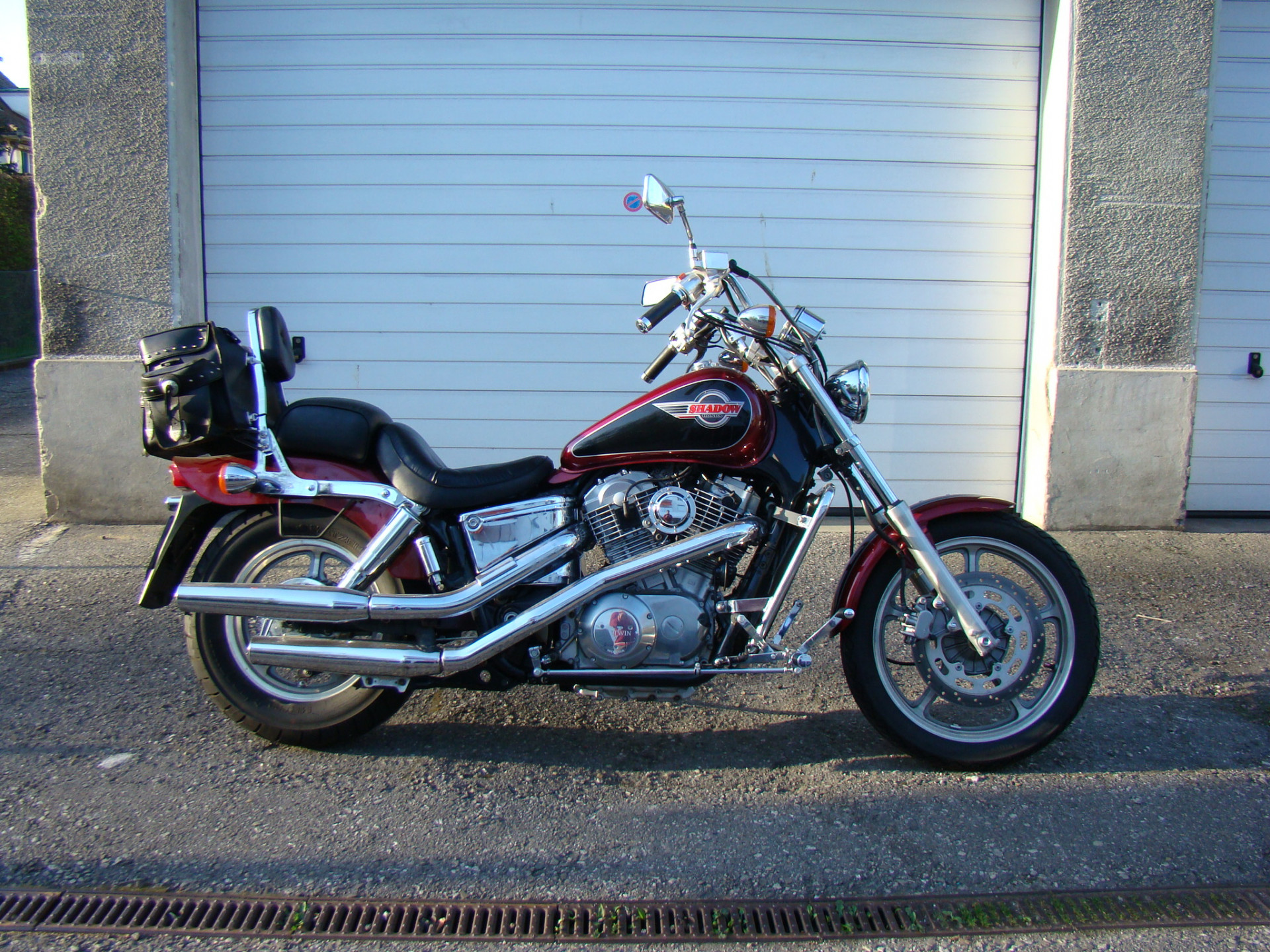 HONDA VT 1100 C Shadow-showroom-element-3