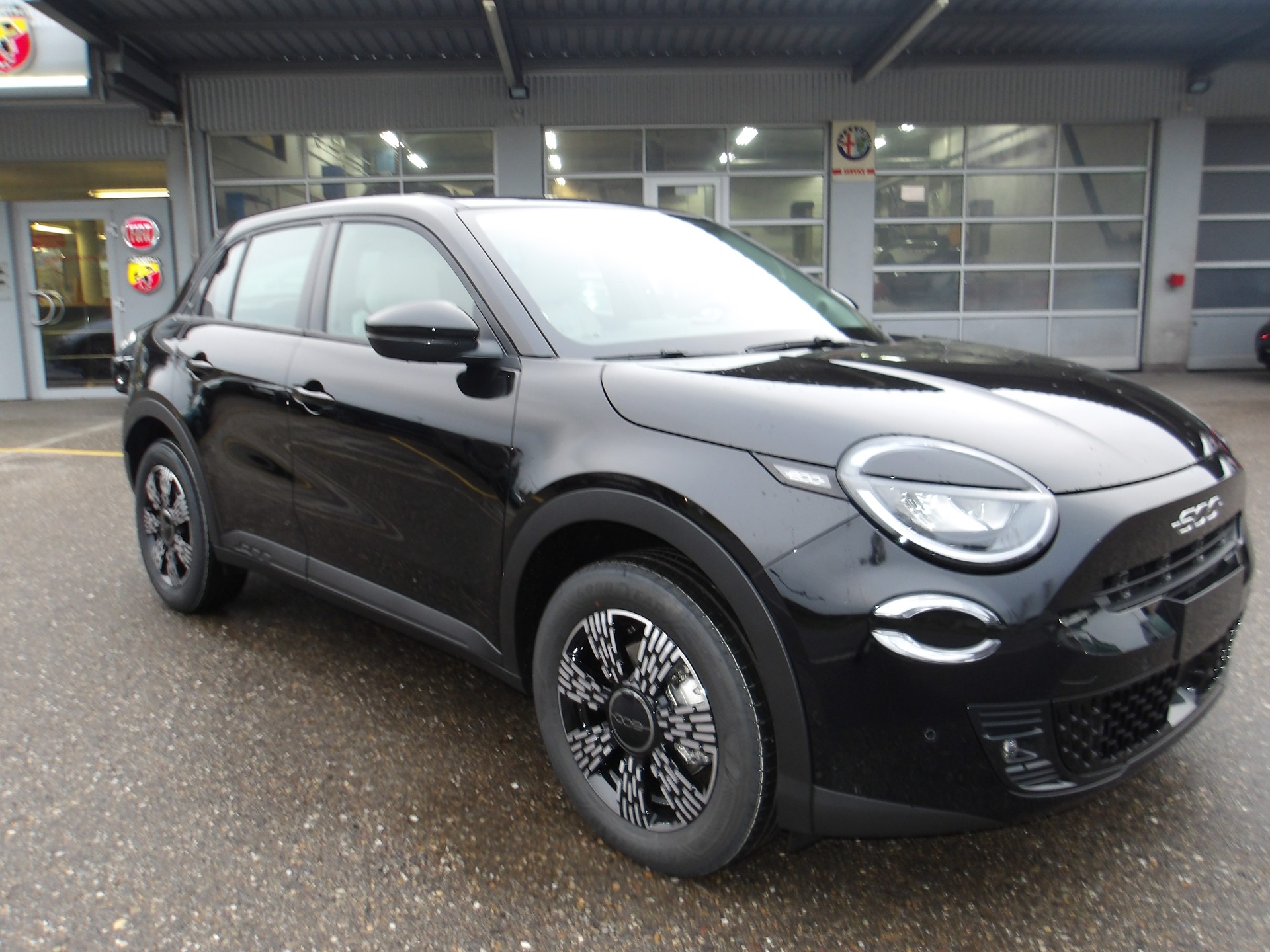 FIAT 600 1.2 Hybr. Swis Edition-image-6