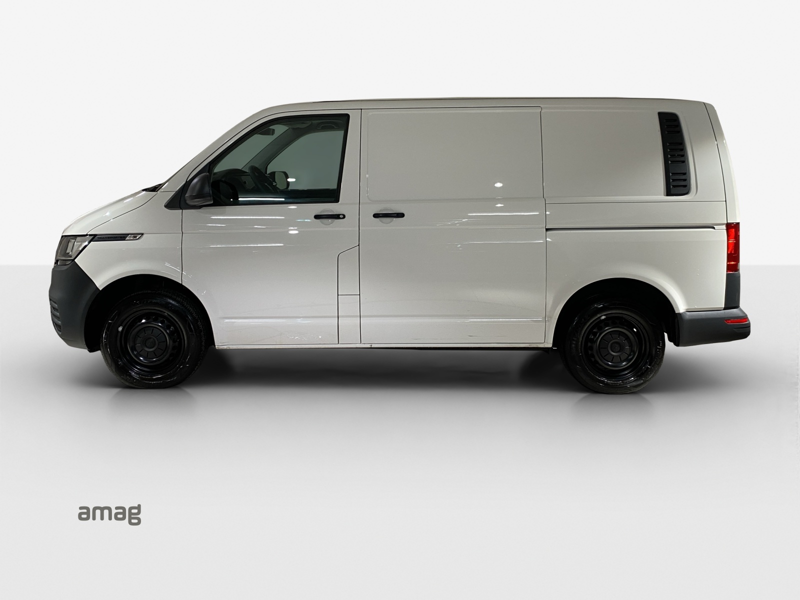 VW T6.1 2.0 TDI 4Motion-image-1