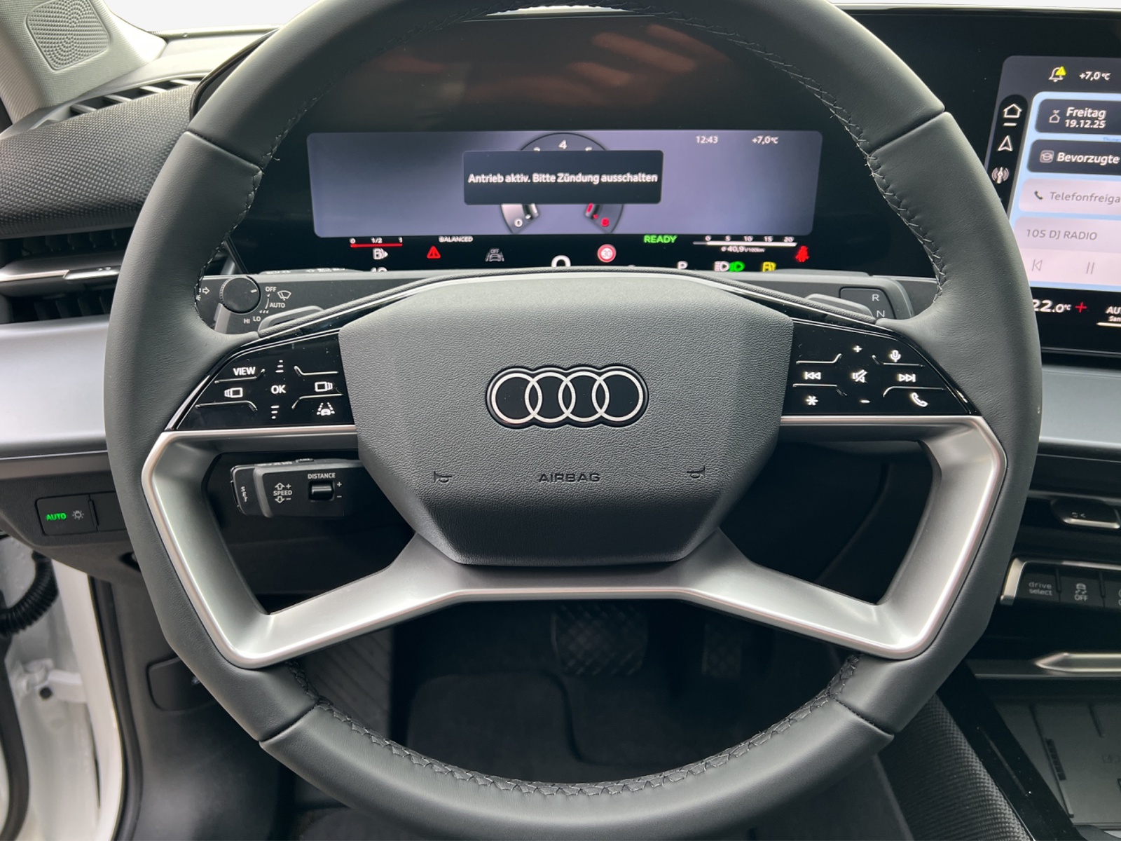 AUDI Q3 Sportback 110 kW TFSI S tronic-image-9