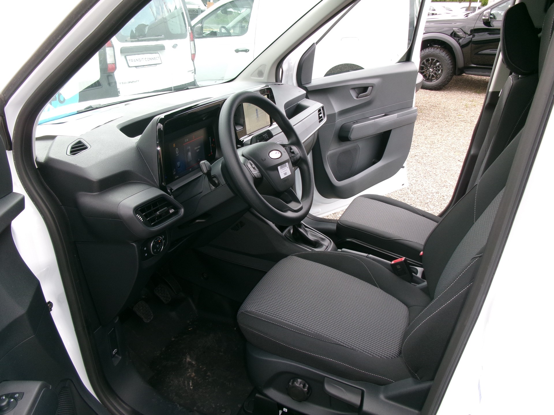 FORD Transit Courier Van 1.5 EcoBlue Trend-showroom-element-3