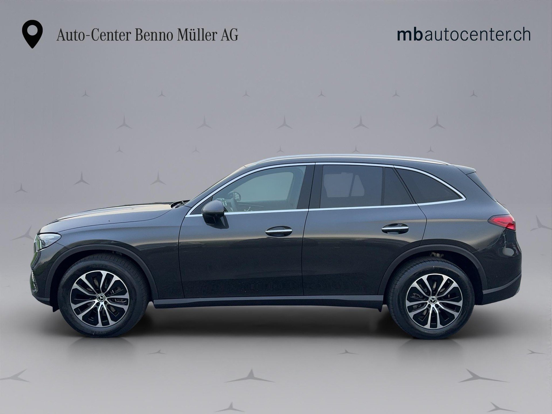 MERCEDES-BENZ GLC 300 Avantgarde 4matic-image-1