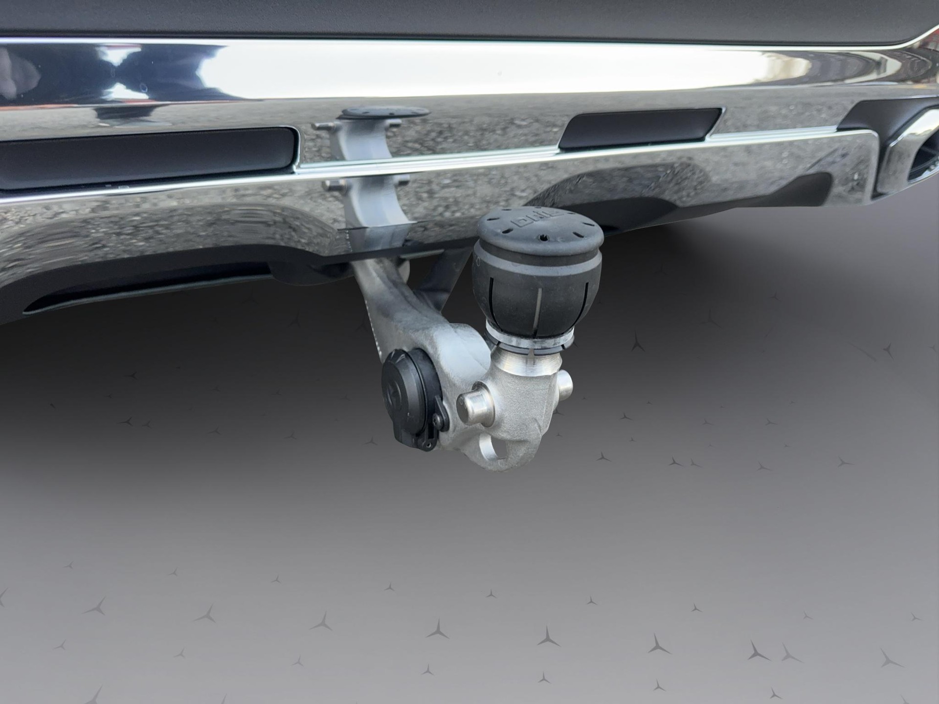 MERCEDES-BENZ GLC 300 Avantgarde 4matic-image-18