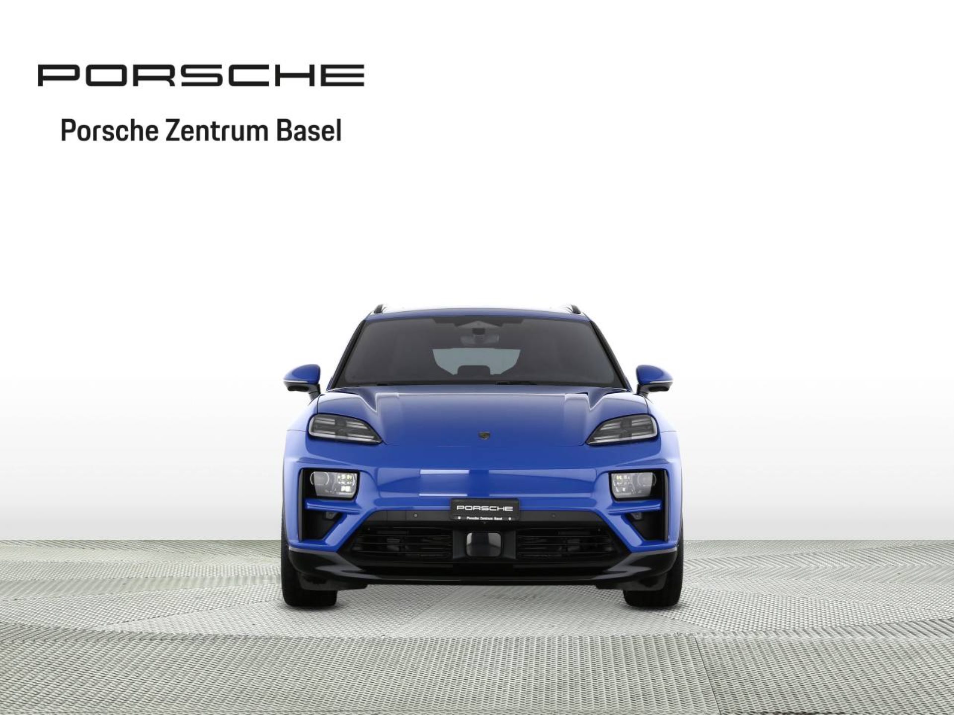 PORSCHE Macan Turbo-image-5