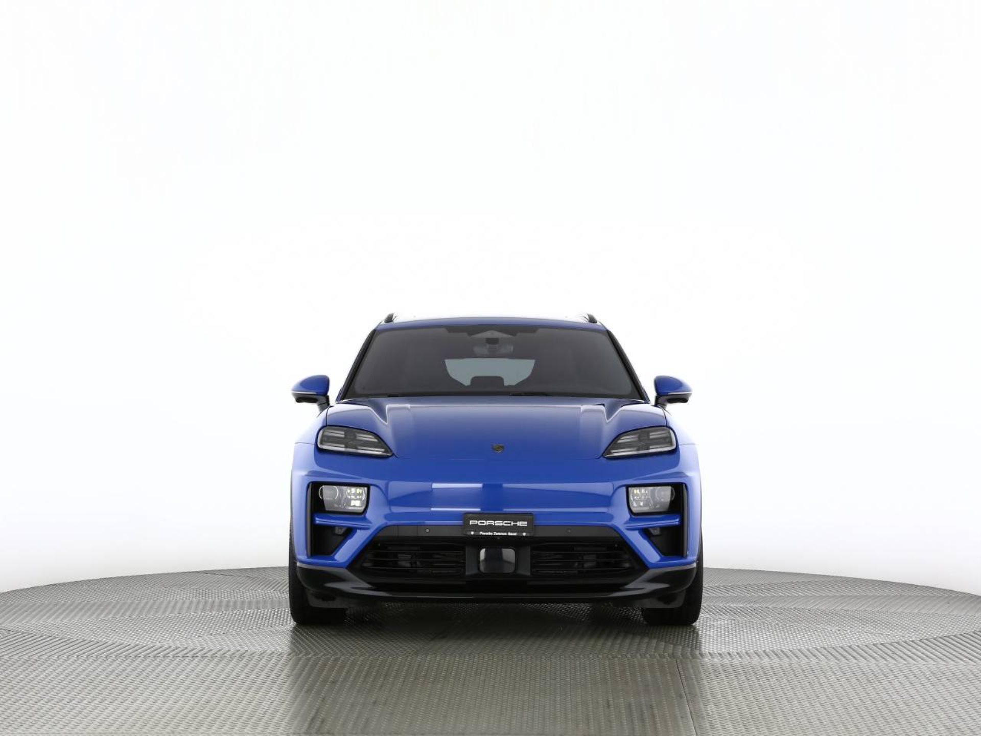 PORSCHE Macan Turbo-image-27