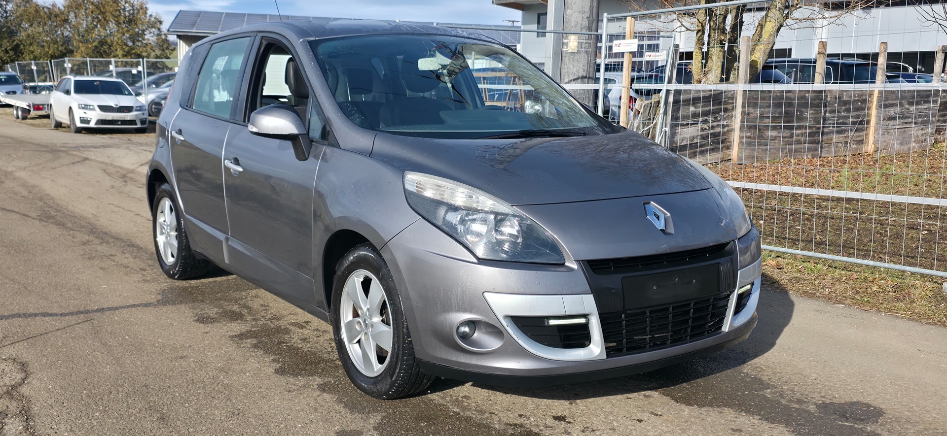 RENAULT Scénic 1.6 dCi Dynamique-image-1