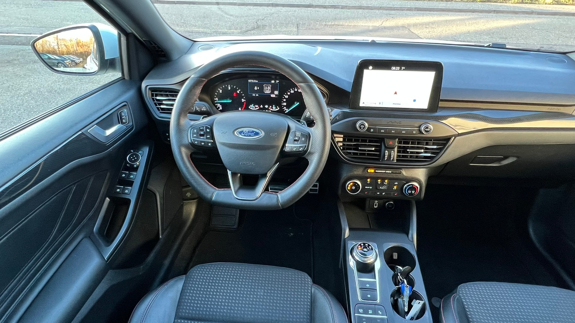 FORD FOCUS 1.5 TDCi ST LINE AUTOMATIC l 120 PS-image-19
