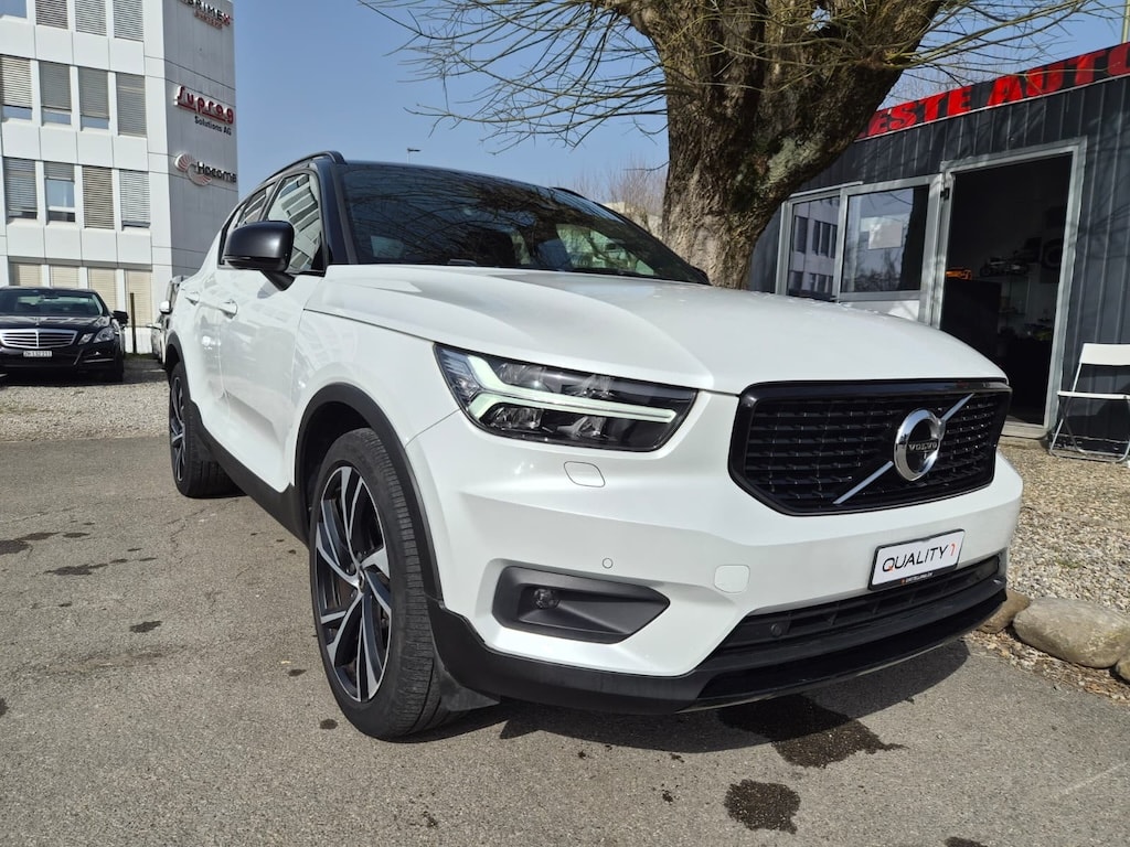 VOLVO XC40 D4 AWD R-Design Geartronic