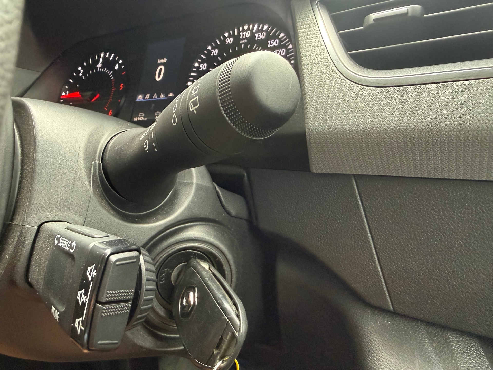 RENAULT Kangoo Van 1.5 dCi-image-12
