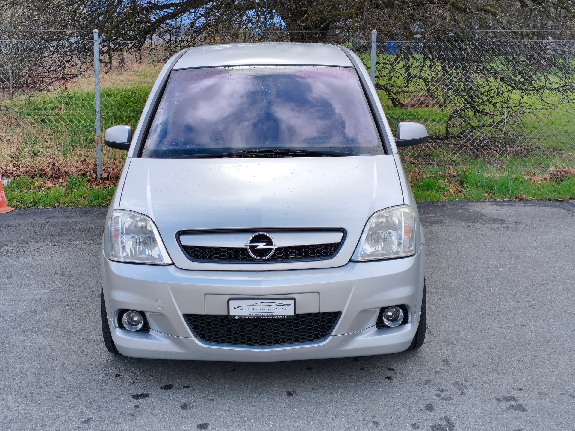 OPEL Meriva 1.6i 16V Turbo OPC-image-2