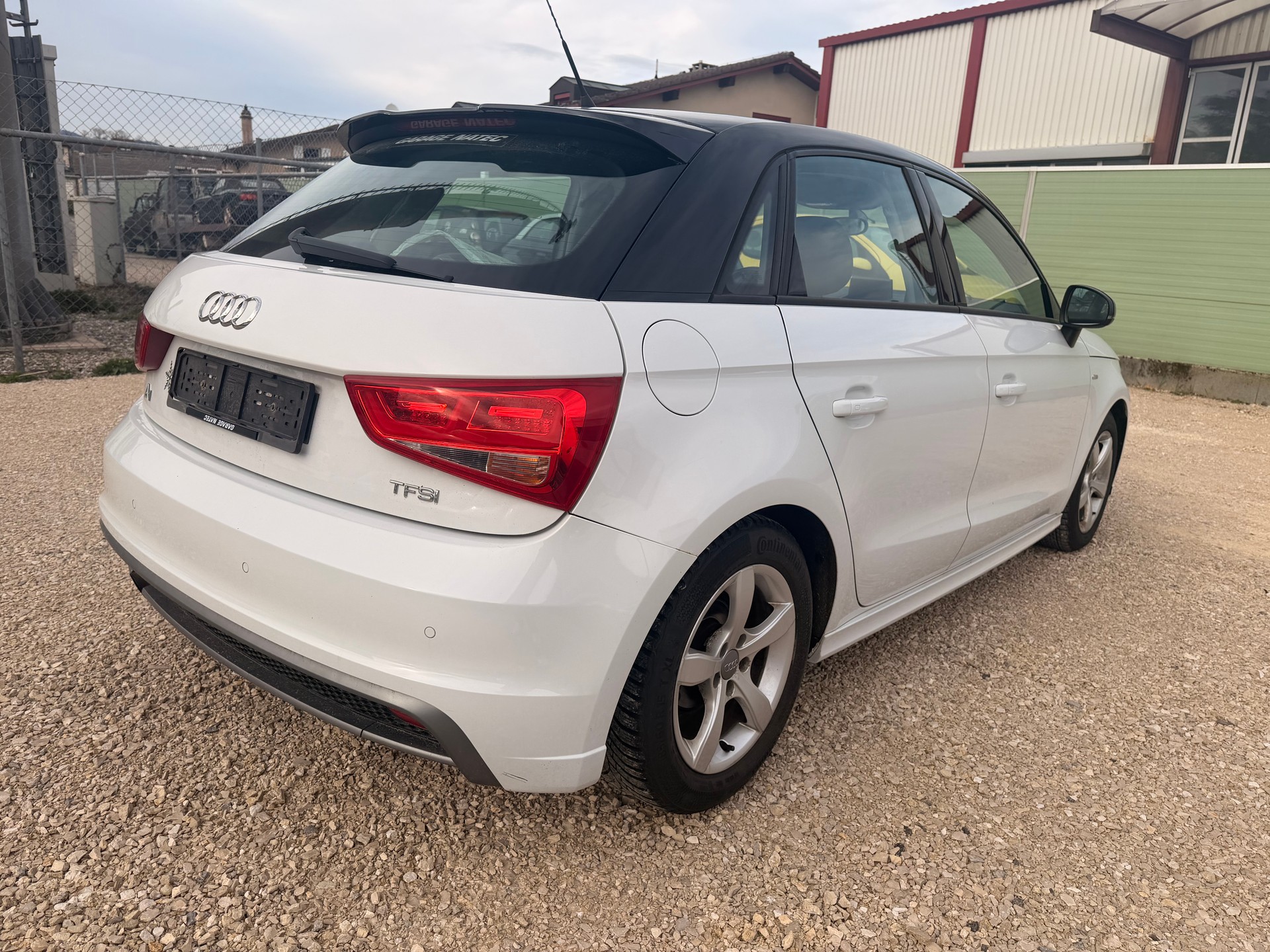 AUDI A1 Sportback 1.2 TFSI admired sline-image-3