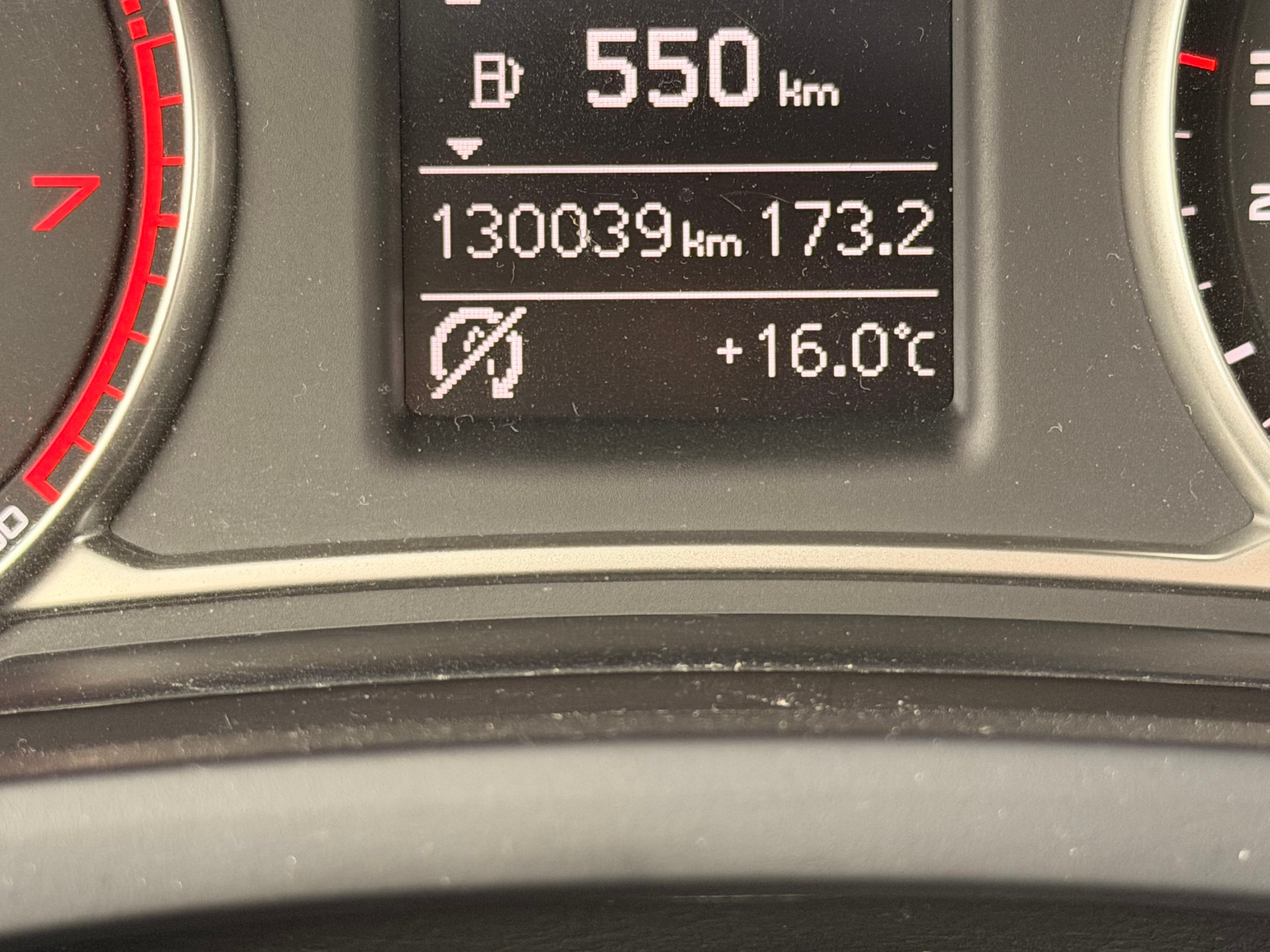 AUDI A1 Sportback 1.2 TFSI admired sline-image-8