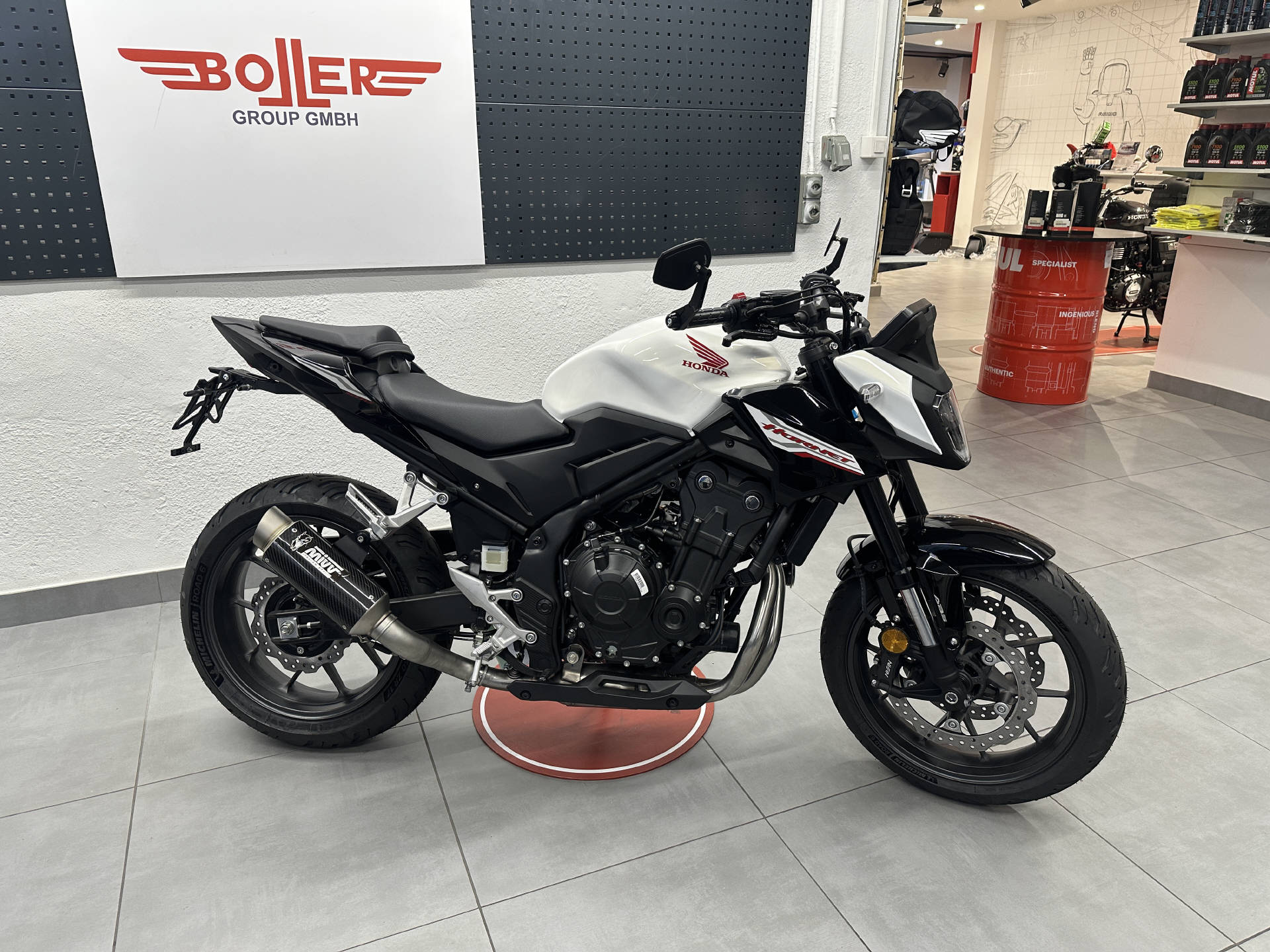 HONDA CB 500 Hornet | A2 | TFT Display | MIVV Slip-On | Kurzheck-image-4