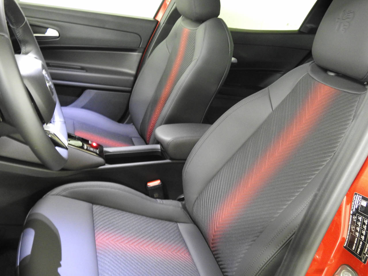 ALFA ROMEO Junior 1.2 Ibrida Q4-image-13