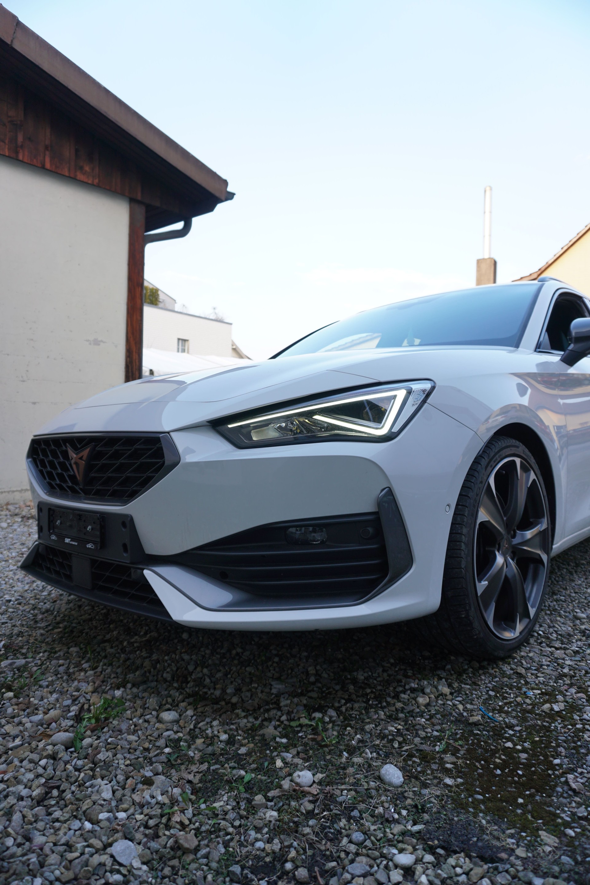 CUPRA LEON VZ 2.0 TSI DSG-image-7