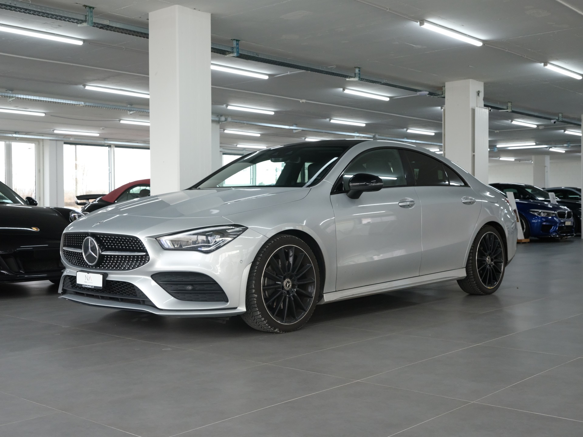 MERCEDES-BENZ CLA 200 AMG Line 7G-DCT-showroom-element-3