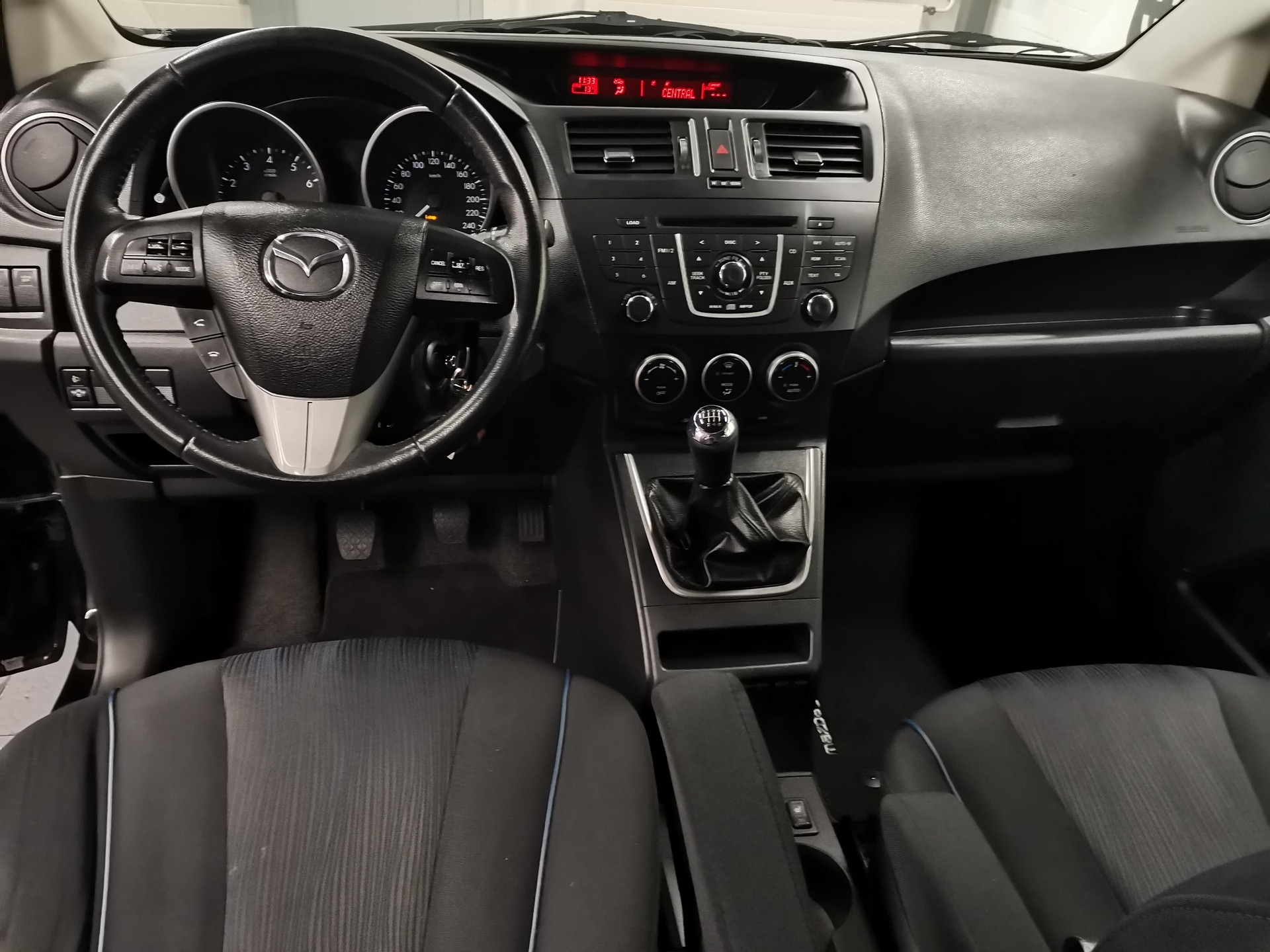 MAZDA 5 2.0 DISI Exclusive-image-7